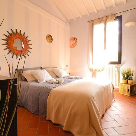 Casale Val D' Orcia- Relax E Lusso In Piscina Villa Torrita di Siena Luaran gambar