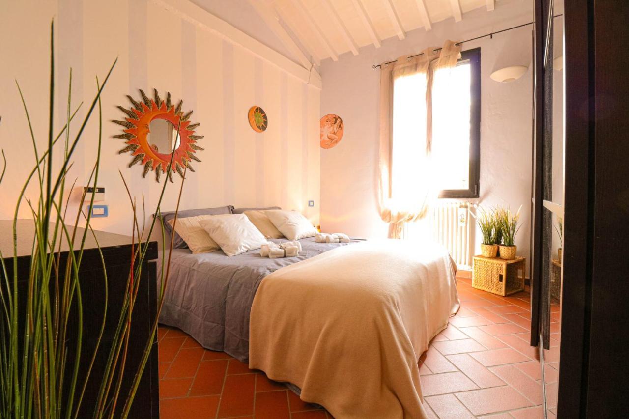 Casale Val D' Orcia- Relax E Lusso In Piscina Villa Torrita di Siena Luaran gambar